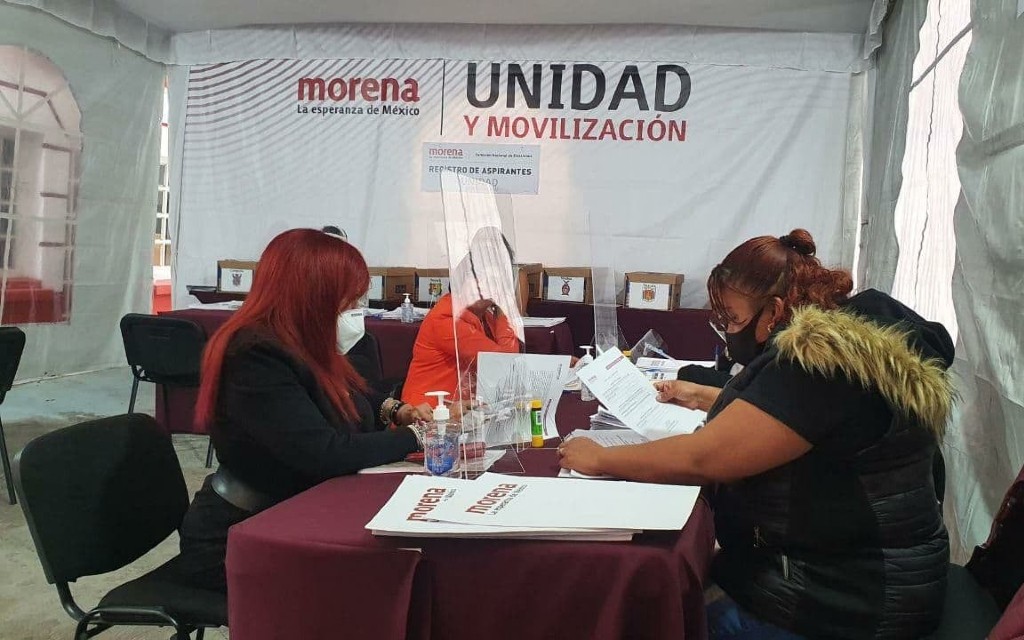 150 se registran como precandidatos de Morena para elecciones en 15 estados