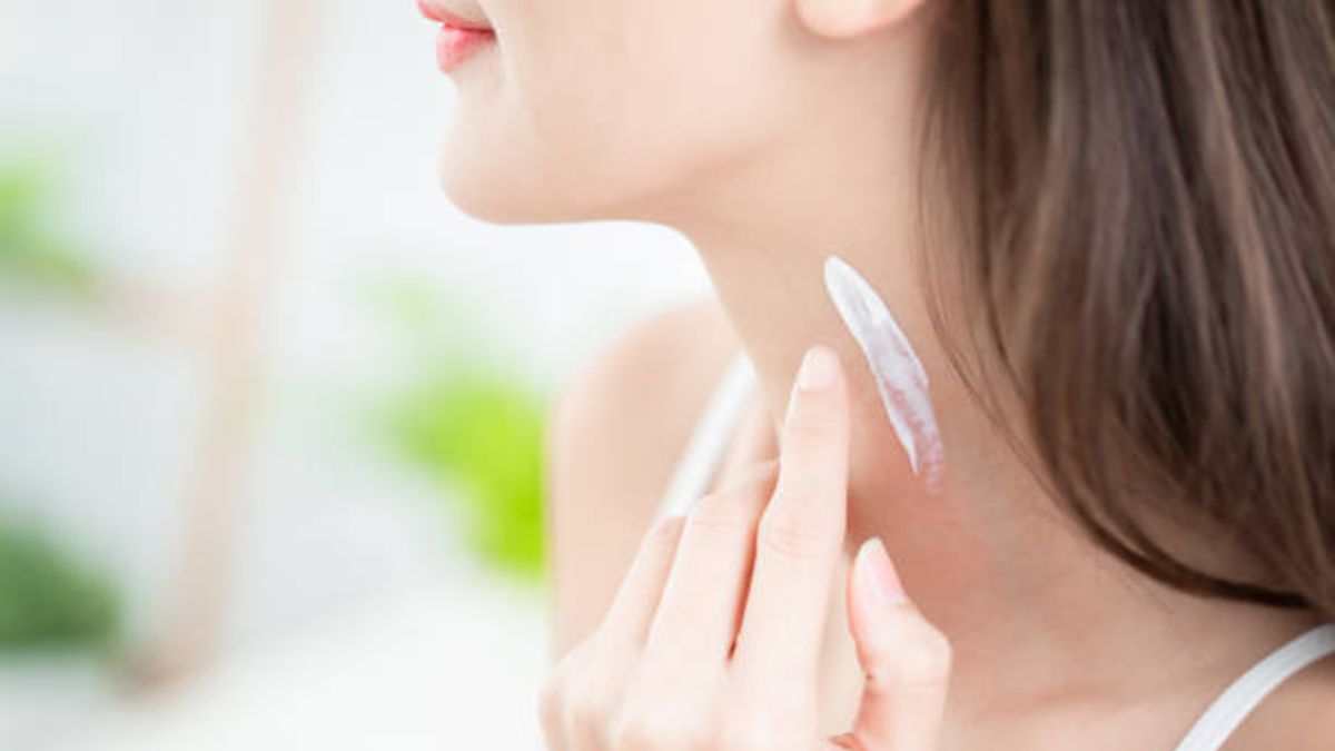 Tips para cuidar la piel del cuello y prevenir las arrugas