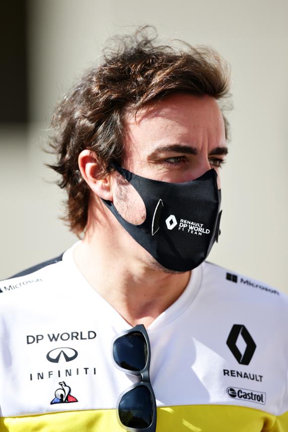 Alonso, con renault en Abu Dhabi