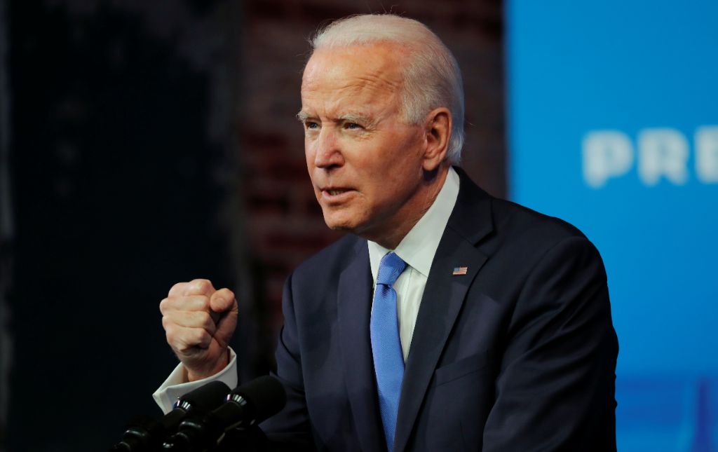 ‘La democracia prevaleció’, afirma Biden tras declaración de victoria del Colegio Electoral