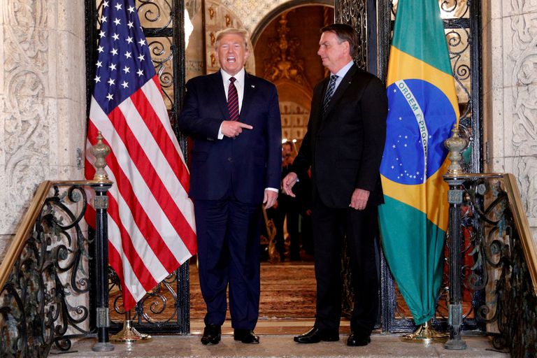 El presidente de EE UU, Donald Trump, y su homólogo de Brasil, Jair Bolsonaro, en Florida el pasado marzo.