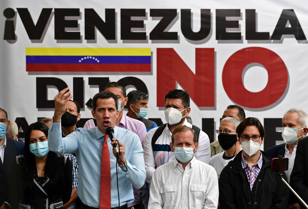 Guaidó pide a Europa que siga reconociéndolo como presidente interino de Venezuela