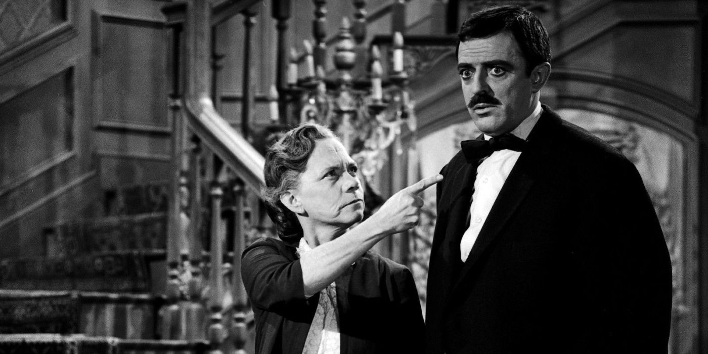 La familia Addams: 10 chistes que envejecieron bastante mal |  ScreenRant