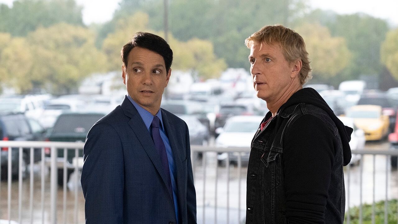 La fecha de lanzamiento de Netflix de la temporada 3 de ‘Cobra Kai’ podría cambiar potencialmente