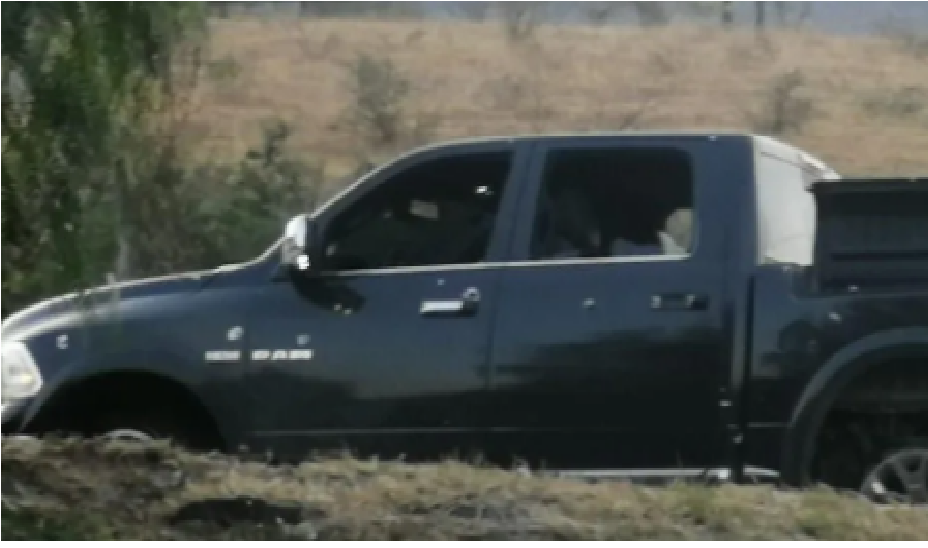 Matan a balazos a un sujeto en Amealco, fue hallado muerto dentro de su camioneta
