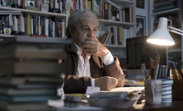 El escritor Juan Marsé, en su casa de Barcelona, en 2014.