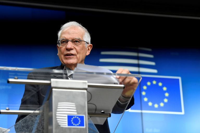 El Alto Representante de la UE, Josep Borrell, tras el consejo de ministros de Exteriores, en Bruselas, este lunes.