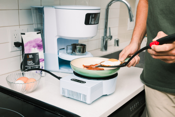 Yo-Kai Express presenta Takumi, un aparato de cocina inteligente para el hogar