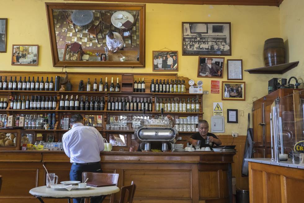 Interior del restaurante Cordano, en Lima (Perú).