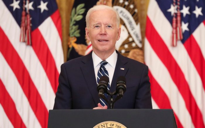 A 65 días de gobierno, Biden dice que planea presentarse a la reelección en 2024