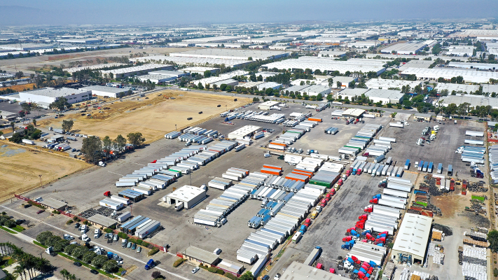Baton recauda $ 10.5 millones para crear 'zonas de entrega', donde los camioneros pueden entregar la carga