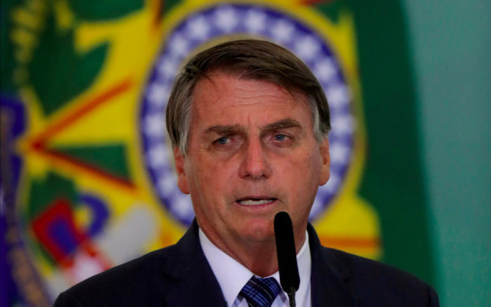 Bolsonaro enfrenta índice de desaprobación récord por su manejo de la pandemia