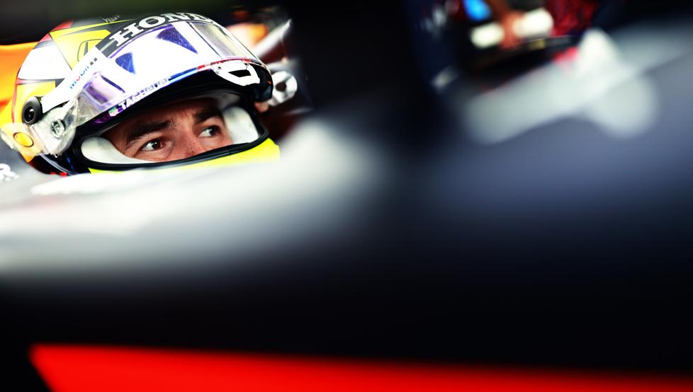 Checo Pérez: “Espero con ansias mi primera carrera con Red Bull”