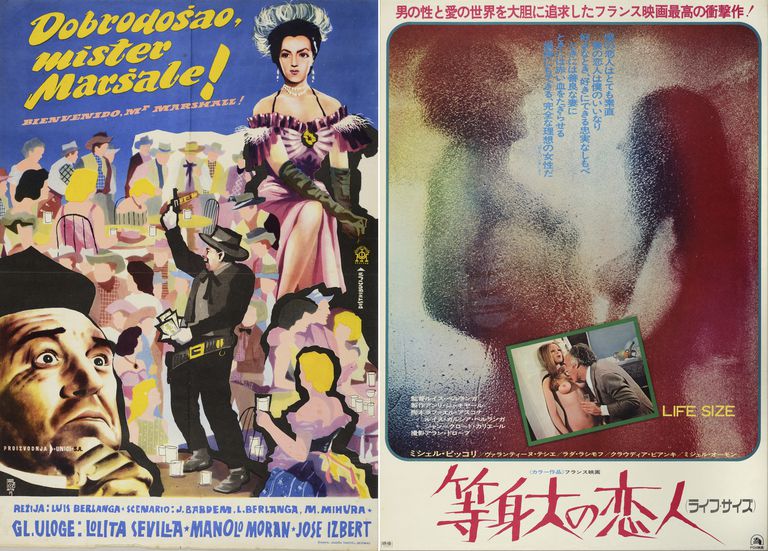 Los carteles en serbocroata de 'Bienvenido, mister Marshall', y en japonés de 'Tamaño natural', que se exhiben en la exposición.