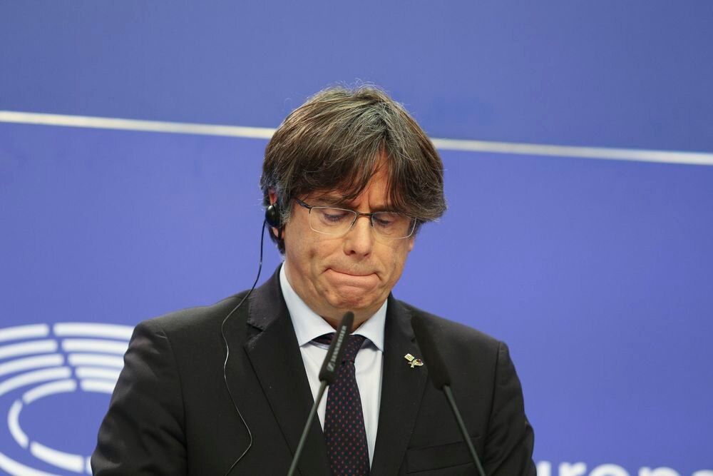 El Parlamento Europeo retira la inmunidad a Carles Puigdemont