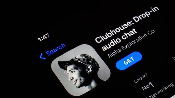 Clubhouse lanza pagos para que los creadores puedan ganar dinero