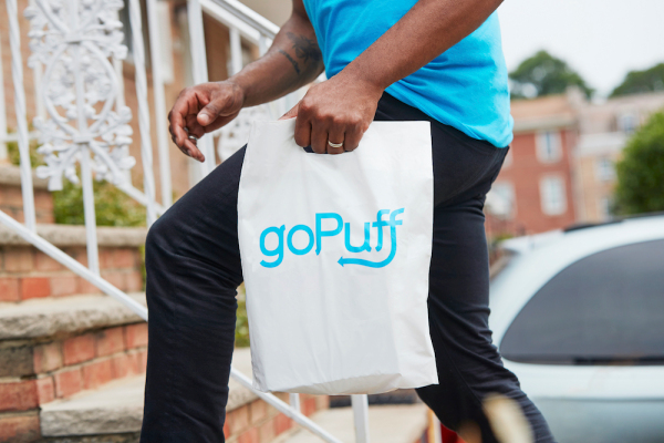 GoPuff, startup de entrega de 'necesidades instantáneas, recauda $ 1.15 mil millones con una valoración de $ 8.9 mil millones