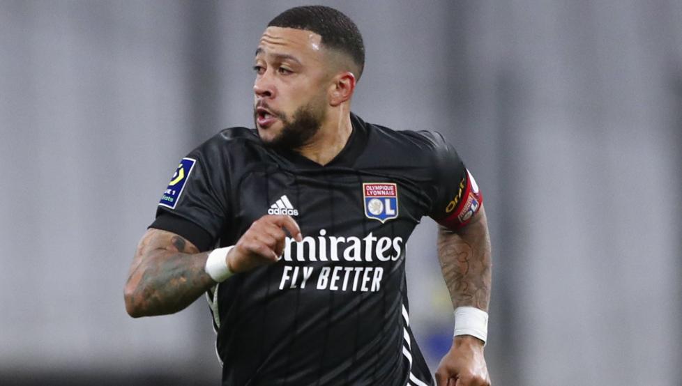 Kadewere rescata al Lyon a centro de Depay