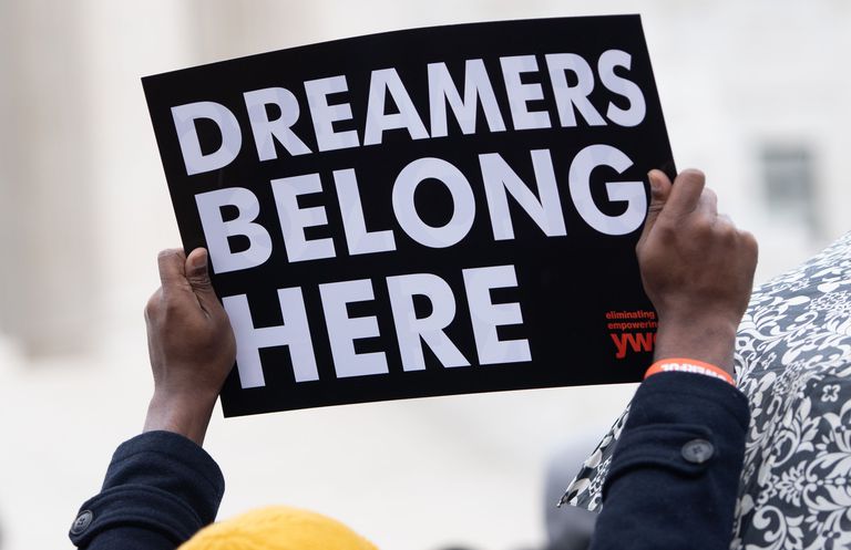 Manifestación en favor de los 'dreamers' frente al Tribunal Supremo de Estados Unidos, en 2019.