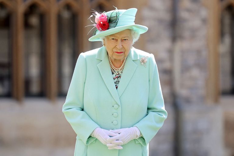 La reina Isabel II, el pasado julio, en el castillo de Windsor.