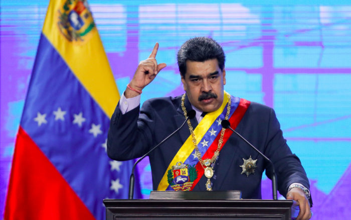Maduro anuncia reinicio de clases presenciales en Venezuela a partir de abril