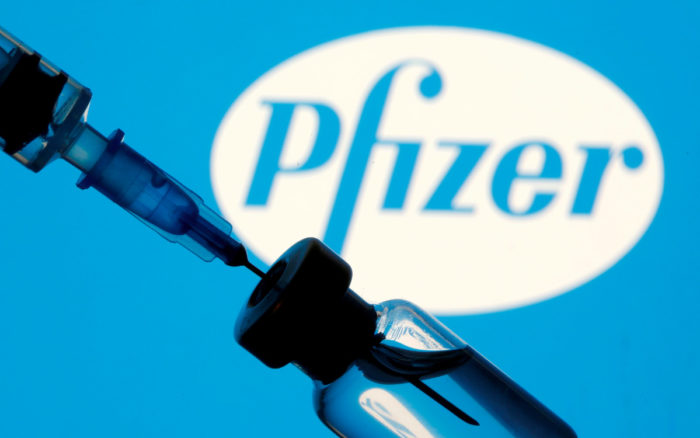 Pfizer estudiará nuevos lugares de producción tras ‘fase de suministro por pandemia’