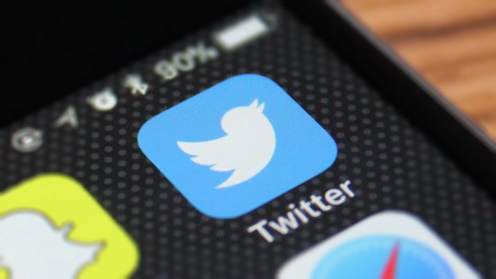 Rusia está tratando de estrangular a Twitter