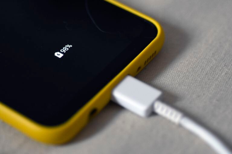 Carga de un teléfono móvil
