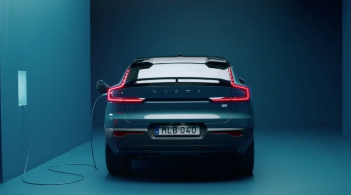 Volvo venderá solo vehículos totalmente eléctricos para 2030