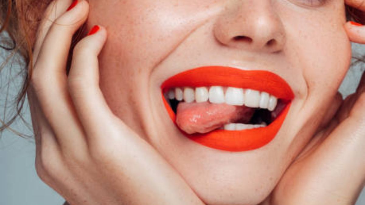 Cómo desmaquillar sin irritación y sin dañar los labios