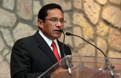 Alberto Reyes Vaca durante su nombramiento como Secretario de Seguridad Pública de Michoacán, en mayo de 2013.