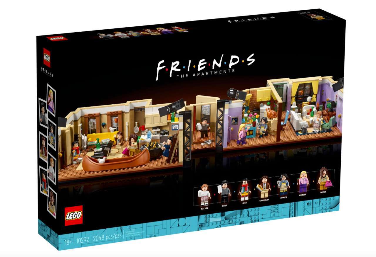 Friends Apartments LEGO 2021-05-11 at 110841 AM
