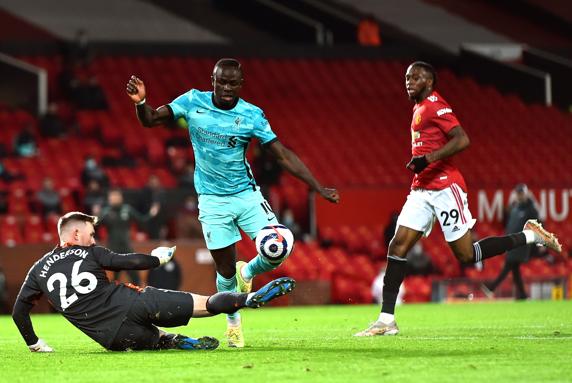 Mané entró en la segunda mitad ante el Manchester United