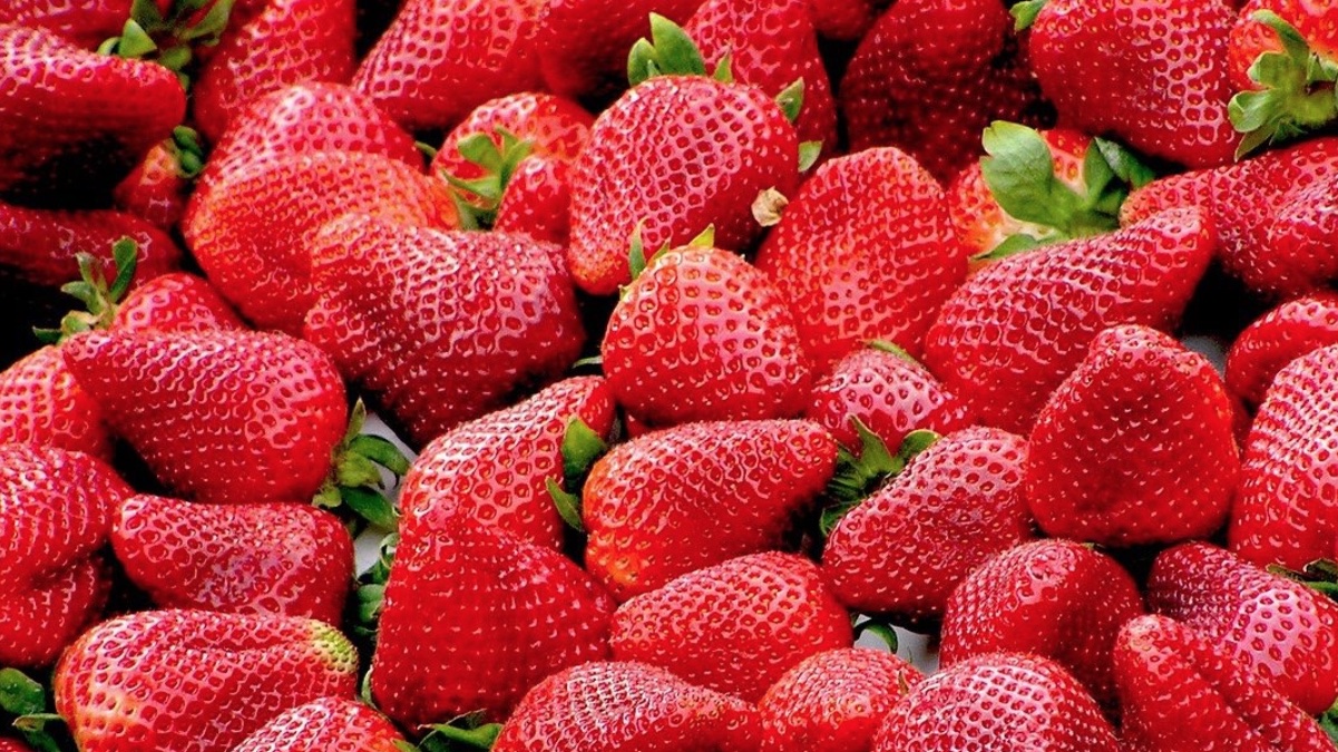 Frutas bajas en calorías y ricas en agua para el verano