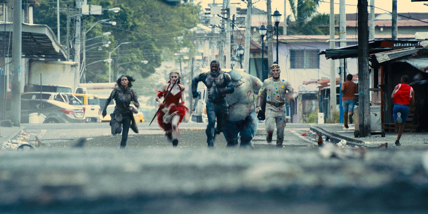 La imagen de la película Suicide Squad 2 presenta al equipo literalmente en fuga