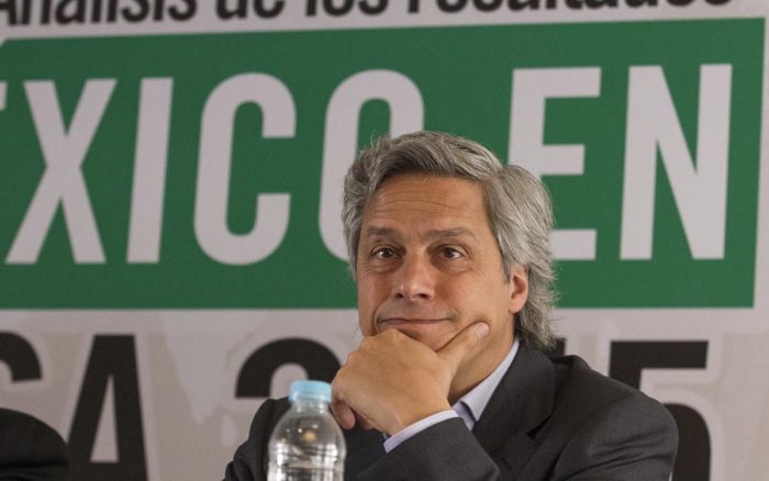 Morena pide a INE que investigue a Claudio X. González, MMCI y Va por México