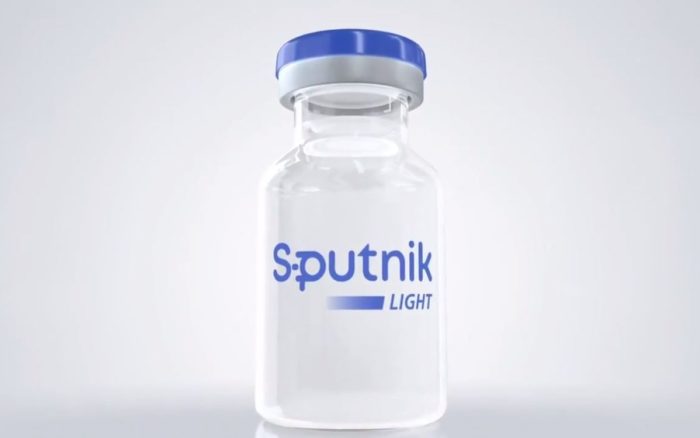 Rusia aprueba el uso de la vacuna unidosis Sputnik Light