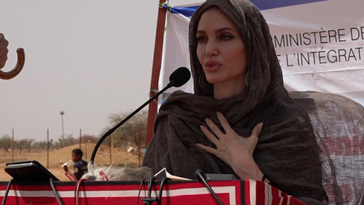 Angelina Jolie visita Burkina Faso como enviada especial de la ONU