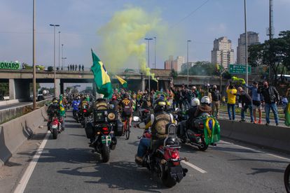 Seguidores de Bolsonaro en la caravana motera de São Paulo, el pasado día 12. 