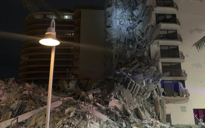 EU: Reportan ‘colapso parcial’ de un edificio en Miami; al menos un muerto