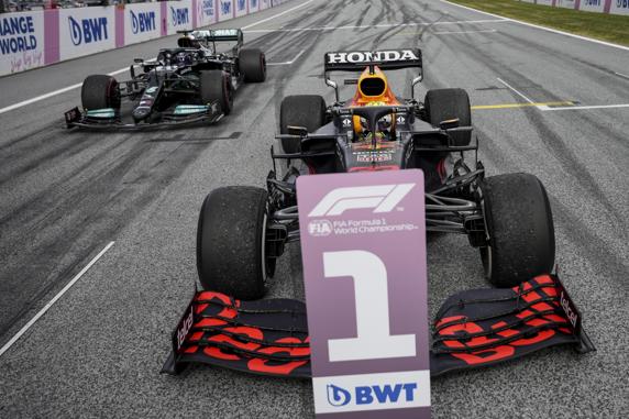 Mercedes destaca el aumento de velocidad del Red Bull en las últimas dos carreras