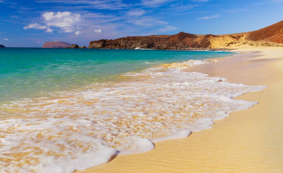Diez playas de las Islas Canarias que merecen un viaje