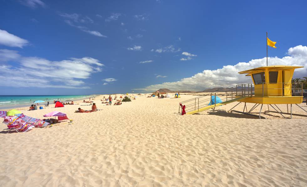 Diez playas de las Islas Canarias que merecen un viaje