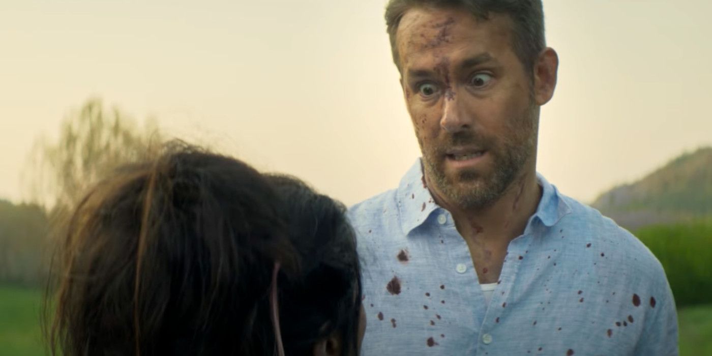 El clip del guardaespaldas de la esposa de Hitman muestra a Salma Hayek abofeteando a Ryan Reynolds