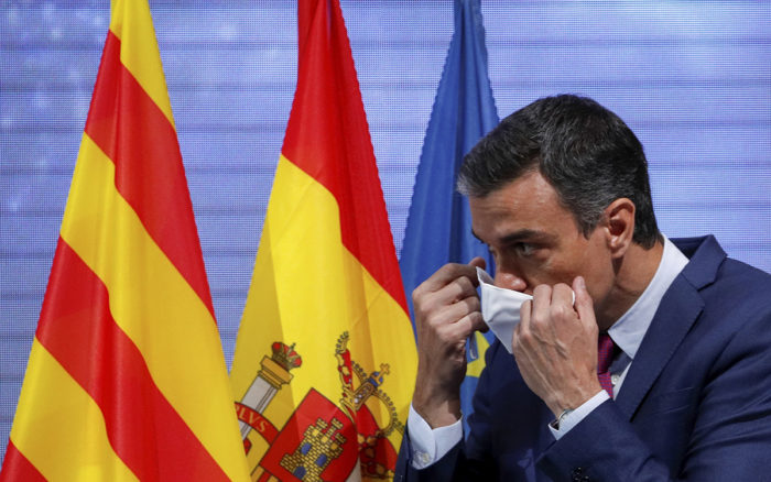 España: Pedro Sánchez anuncia el fin del cubrebocas en exteriores a partir del 26 de junio
