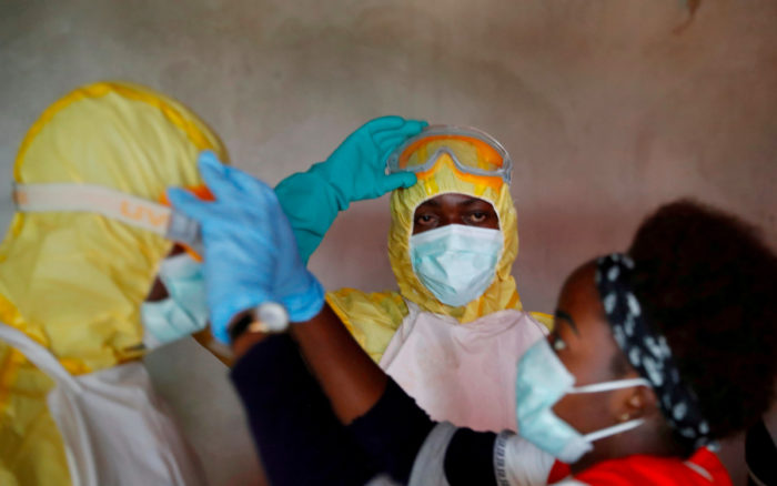 La OMS da por finalizado el brote de ébola en Guinea; aplaude rápida contención