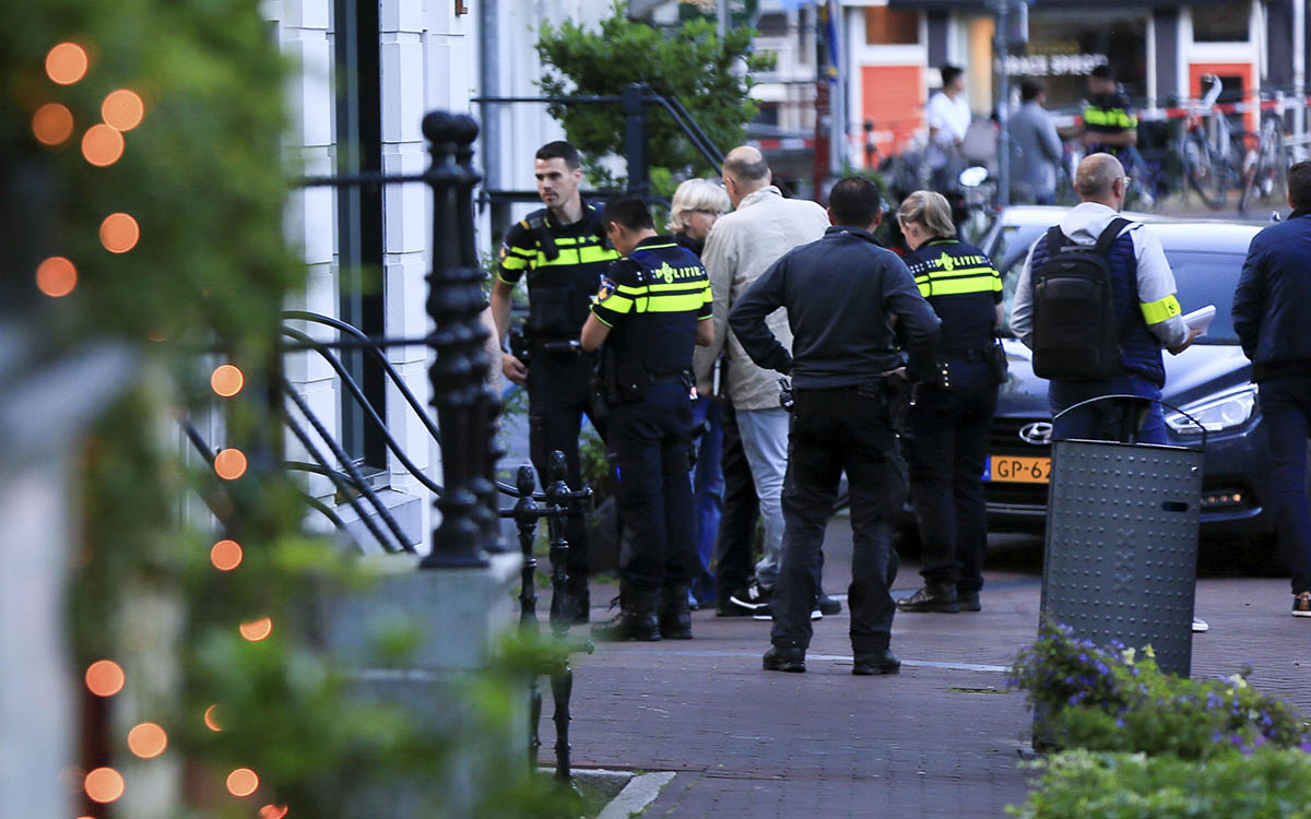 Herido muy grave el periodista neerlandés Peter R. de Vries tras recibir un disparo en la cabeza