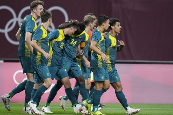 El gol de Lachlan Wales abrió el marcador para Australia ante Argentina. (AP Photo/SIlvia Izquierdo)