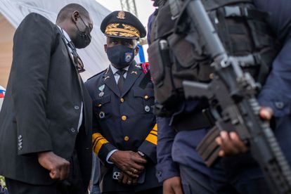 El jefe de la policía haitiana, Leon Charles, supervisa la seguridad del funeral de Jovenel Moïse el 23 de julio.