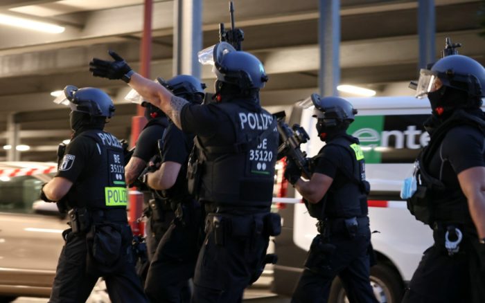 Al menos cuatro personas resultan heridas durante tiroteo en Berlín